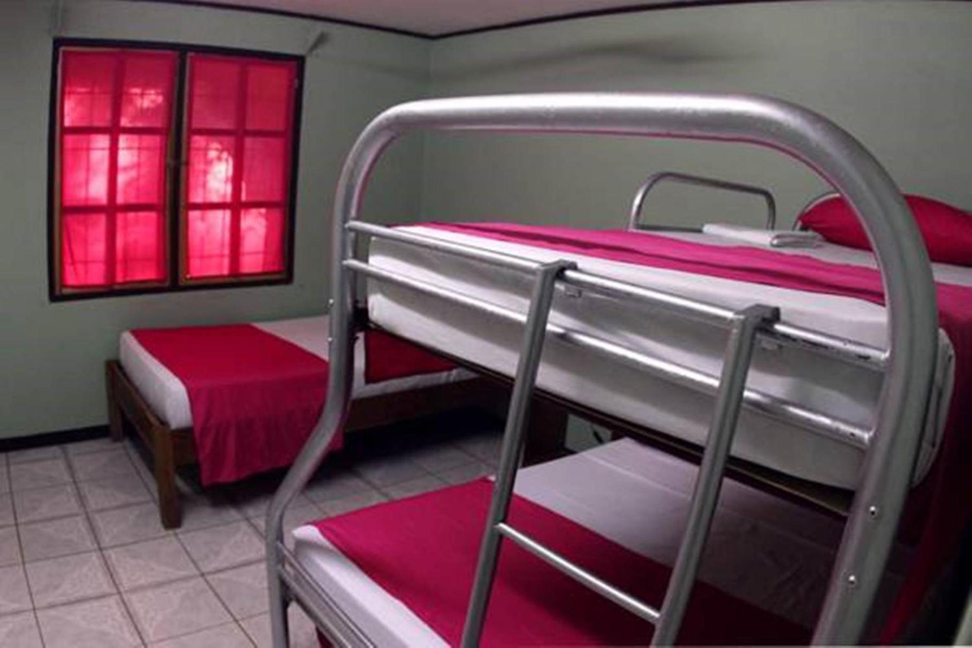 Cabinas Smith Cahuita Ruang foto